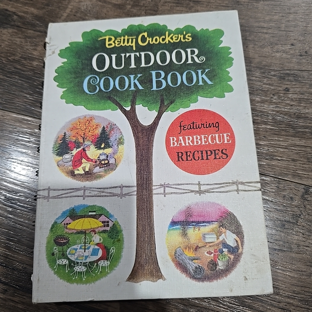 Vintage Betty Crockers outdoor cookbook
